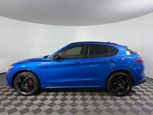 Used 2023 Alfa Romeo Stelvio Veloce AWD/4WD image 10