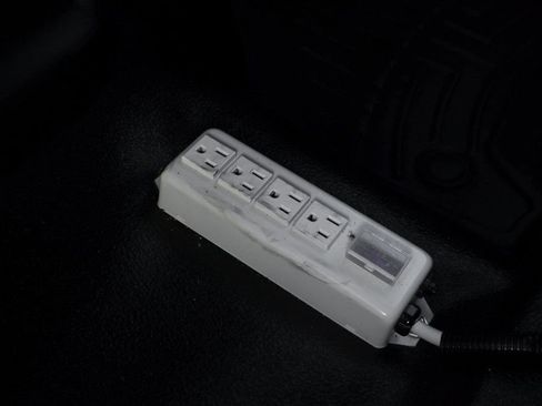 Used 2023 RAM 1500 Tradesman w/ Trailer Tow Group image 34