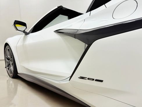 Used 2023 Chevrolet Corvette Z06 image 29