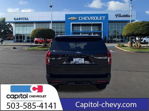 Used 2025 Ford Expedition Tremor AWD/4WD image 8
