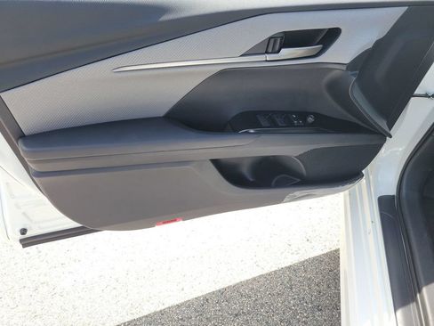 New 2026 Toyota Camry SE FWD image 19