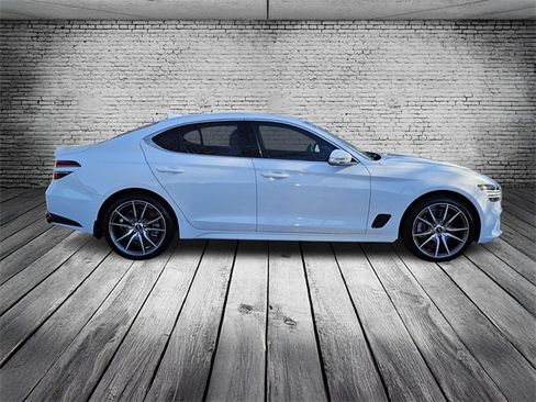 Used 2023 Genesis G70 3.3T image 6