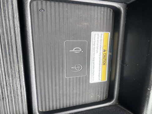 Used 2019 Honda Odyssey Elite image 18