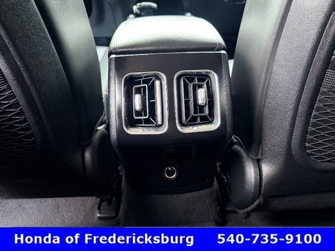 Used 2025 Kia Sorento EX w/ Panoramic Sunroof Package FWD image 29