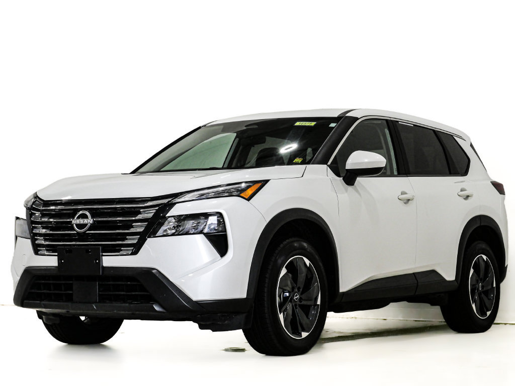Used 2024 Nissan Rogue SV AWD/4WD image 3