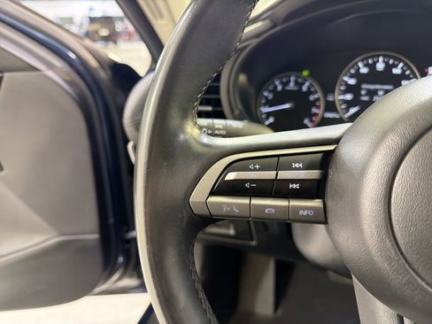 Used 2023 MAZDA MAZDA3 s image 14