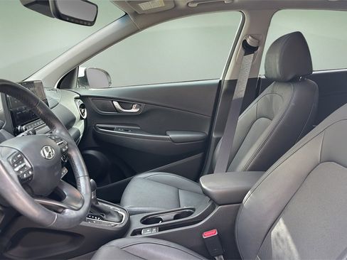 Certified 2023 Hyundai Kona Limited w/ Winter Weather Package image 15