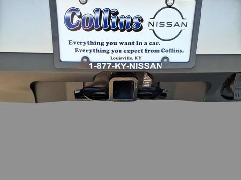 Certified 2024 Nissan Pathfinder Platinum AWD/4WD image 11