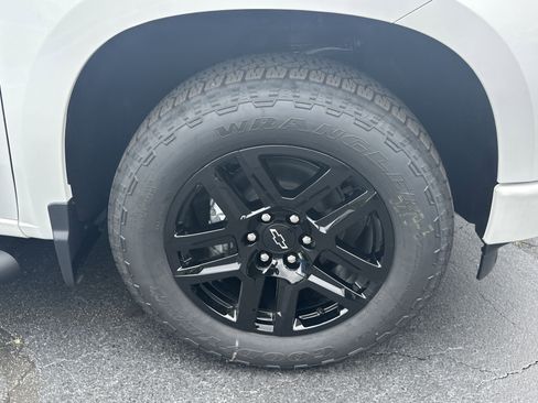 New 2025 Chevrolet Silverado 1500 Custom w/ Turbomax Blackout Package image 13