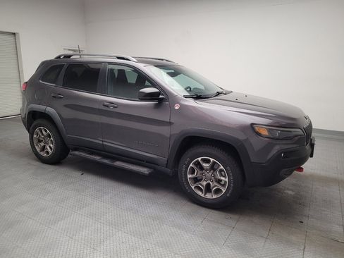 Used 2021 Jeep Cherokee Trailhawk w/ Technology Group AWD/4WD image 11