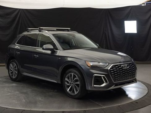 Used 2022 Audi Q5 2.0T Premium Plus AWD/4WD image 2