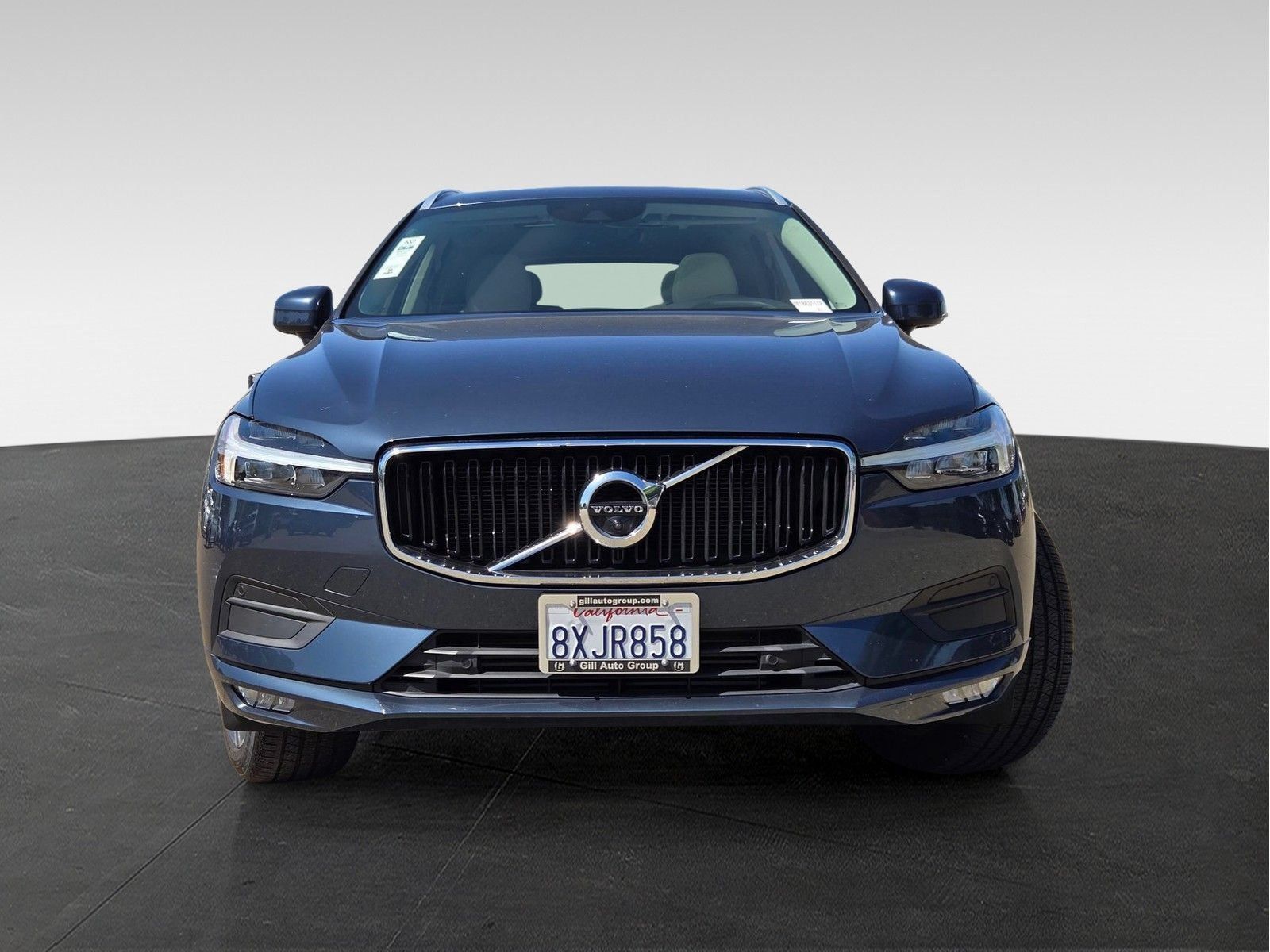 Used 2021 Volvo XC60 T5 Momentum w/ Advanced Package AWD/4WD image 3