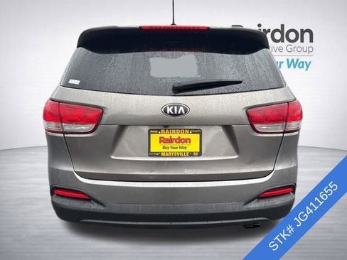Used 2018 Kia Sorento L FWD image 4