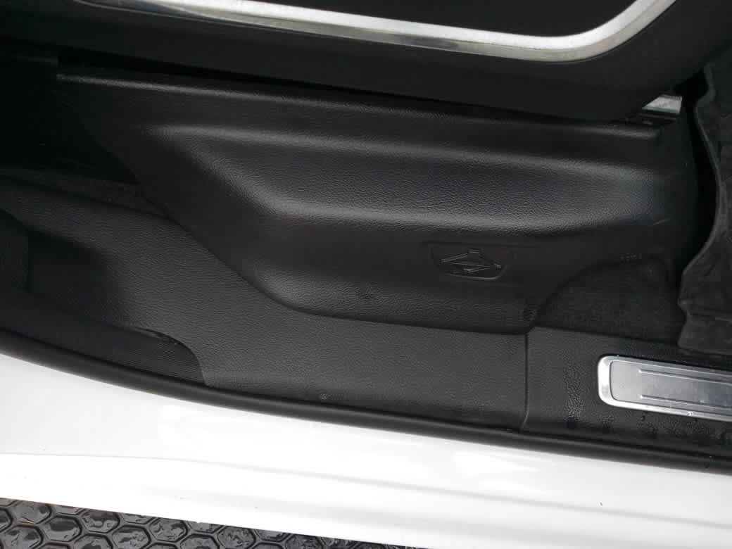 Used 2021 RAM 1500 Laramie AWD/4WD image 37