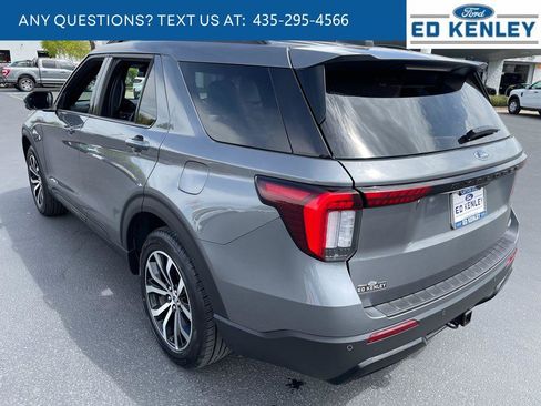 Used 2025 Ford Explorer ST-Line AWD/4WD image 33