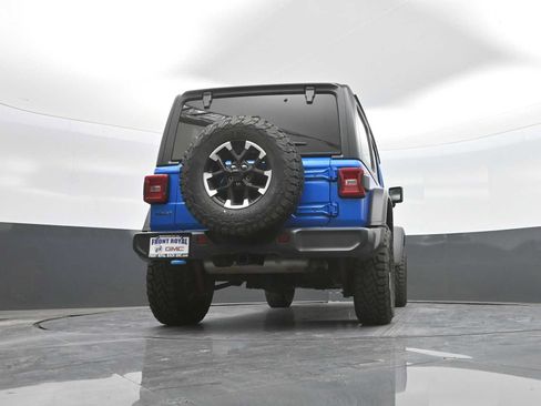 Used 2024 Jeep Wrangler Unlimited Rubicon 4xe AWD/4WD image 43