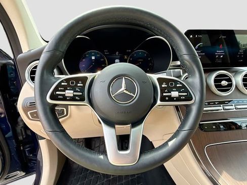 Used 2021 Mercedes-Benz GLC 300 4MATIC image 12