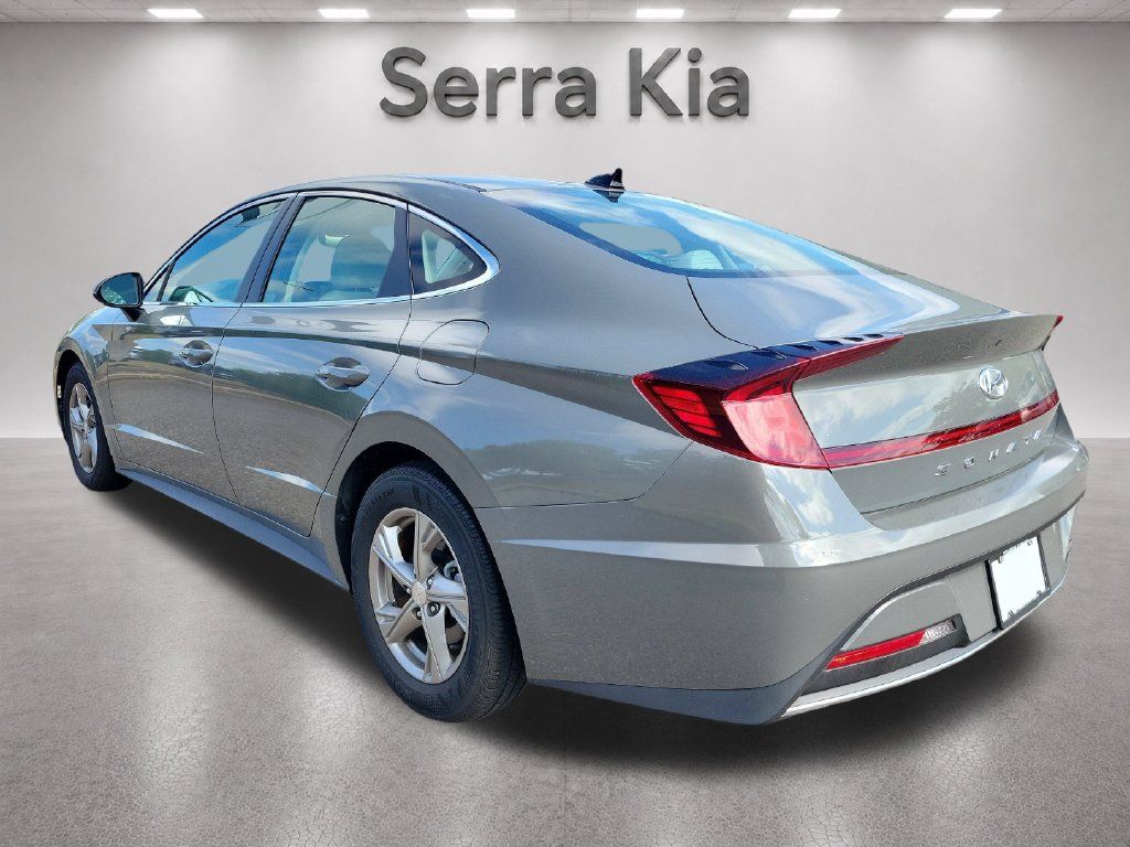 Used 2022 Hyundai Sonata SE FWD image 3