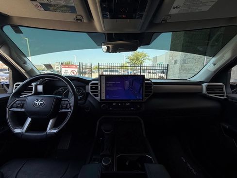 Used 2022 Toyota Tundra Limited AWD/4WD image 22