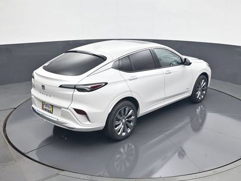 Used 2026 Buick Envista Avenir FWD image 17