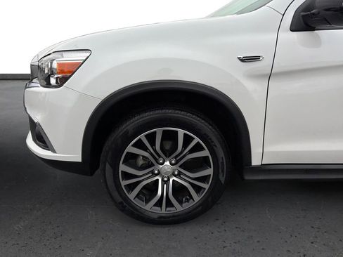 Used 2017 Mitsubishi Outlander Sport LE image 13