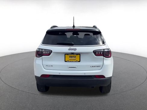 Used 2025 Jeep Compass Limited AWD/4WD image 12