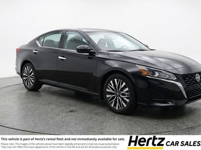 Used 2025 Nissan Altima 2.5 SV