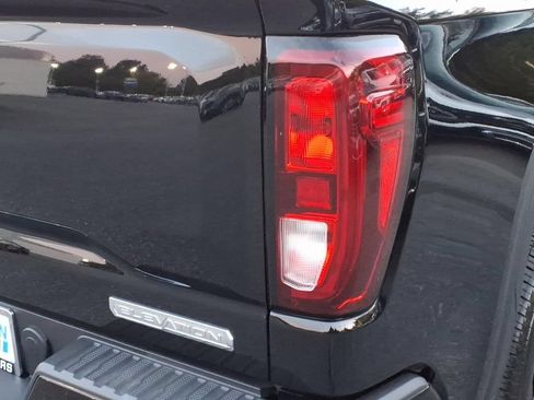 Certified 2023 GMC Sierra 1500 Elevation AWD/4WD image 9