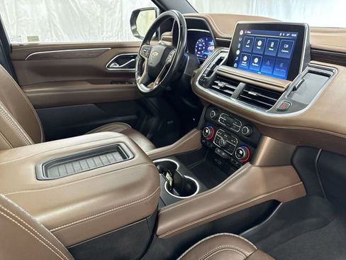 Certified 2022 Chevrolet Tahoe High Country w/ Premium Package image 34