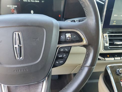 Used 2020 Lincoln Navigator L Reserve image 25