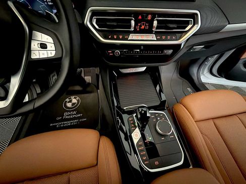 Used 2024 BMW X3 xDrive30i w/ Convenience Package w/ZPA AWD/4WD image 18