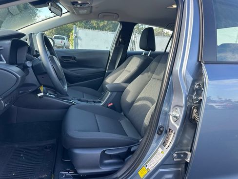 Used 2026 Toyota Corolla LE FWD image 7