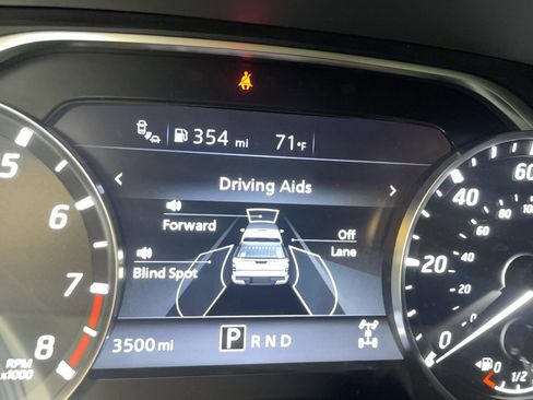 Used 2023 Nissan Frontier SV w/ Technology Package image 14