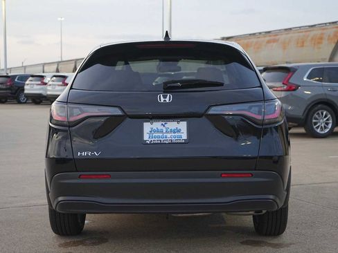 New 2026 Honda HR-V LX image 5