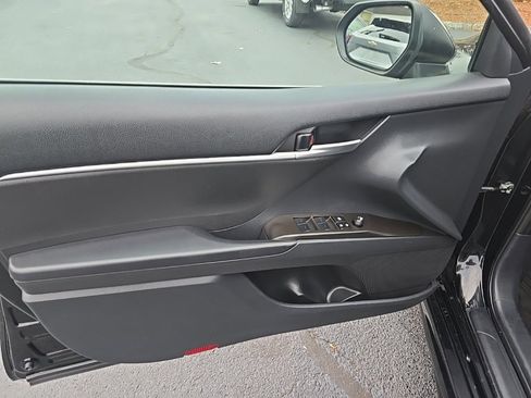 Certified 2023 Toyota Camry SE image 16