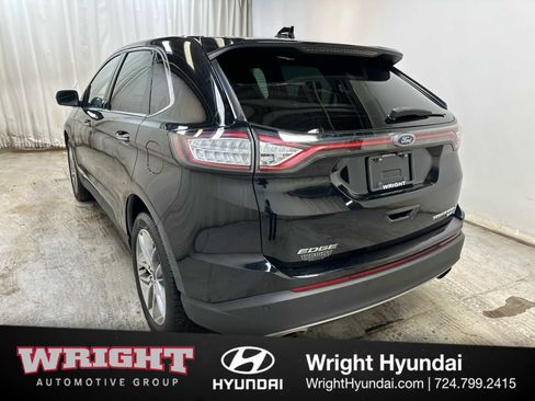 Used 2017 Ford Edge Titanium w/ Equipment Group 301A image 4
