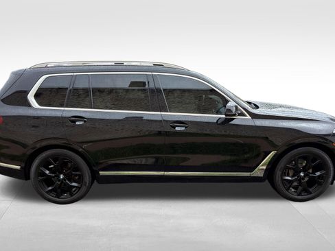 Used 2021 BMW X7 xDrive40i w/ Executive Package AWD/4WD image 4