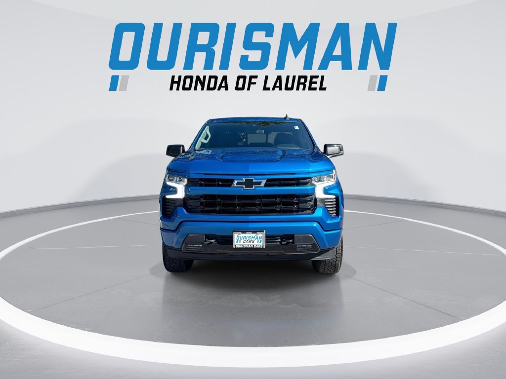 Used 2023 Chevrolet Silverado 1500 RST AWD/4WD image 3