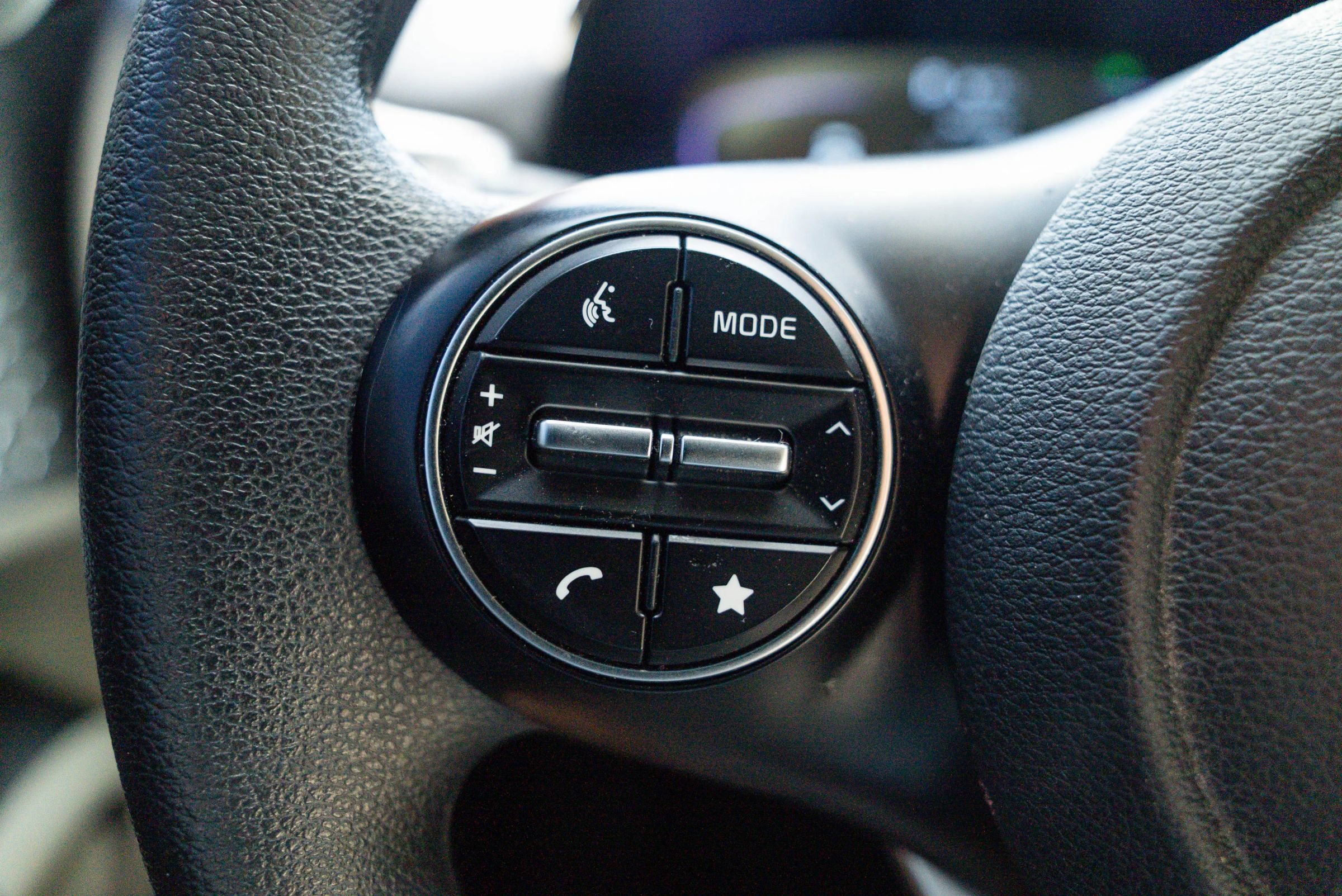Used 2023 Kia Soul LX w/ Option Group 015 FWD image 28