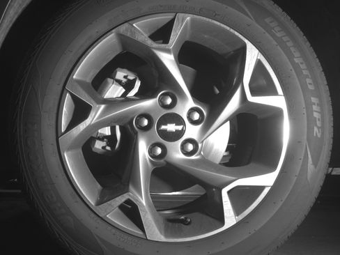 Used 2025 Chevrolet Trax LT FWD image 12
