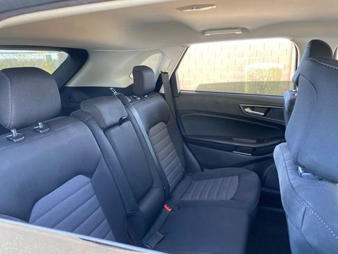 Used 2023 Ford Edge SE w/ Black Appearance Package AWD/4WD image 6