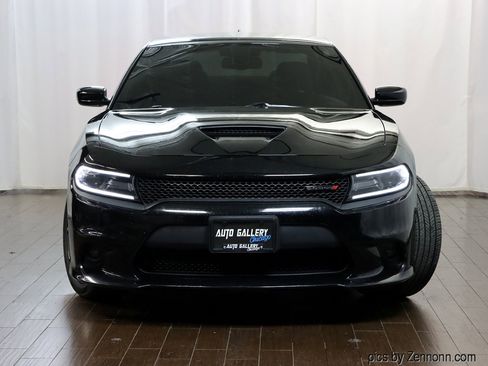 Used 2019 Dodge Charger GT image 5