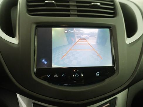 Used 2015 Chevrolet Trax LT w/ LT Plus Package FWD image 28