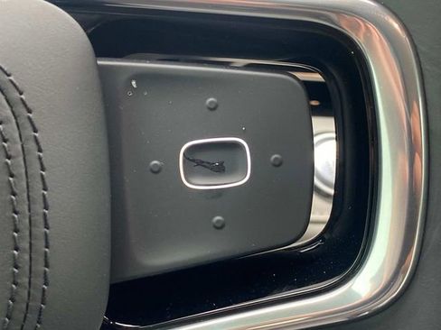 New 2026 Lincoln Nautilus Premier image 17