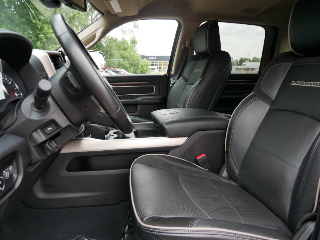 Used 2022 RAM 2500 Laramie AWD/4WD image 12