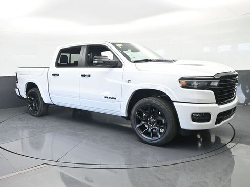 New 2026 RAM 1500 Laramie AWD/4WD image 8