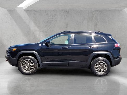 Used 2022 Jeep Cherokee Trailhawk AWD/4WD image 7
