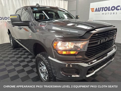 Used 2024 RAM 2500 Tradesman w/ Chrome Appearance Group AWD/4WD image 1