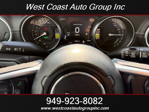 Used 2023 Jeep Wrangler Unlimited Sahara image 22