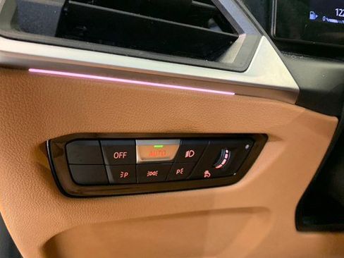 Used 2023 BMW 330i xDrive 330i xDrive Sedan w/ Driving Assistance Package image 20